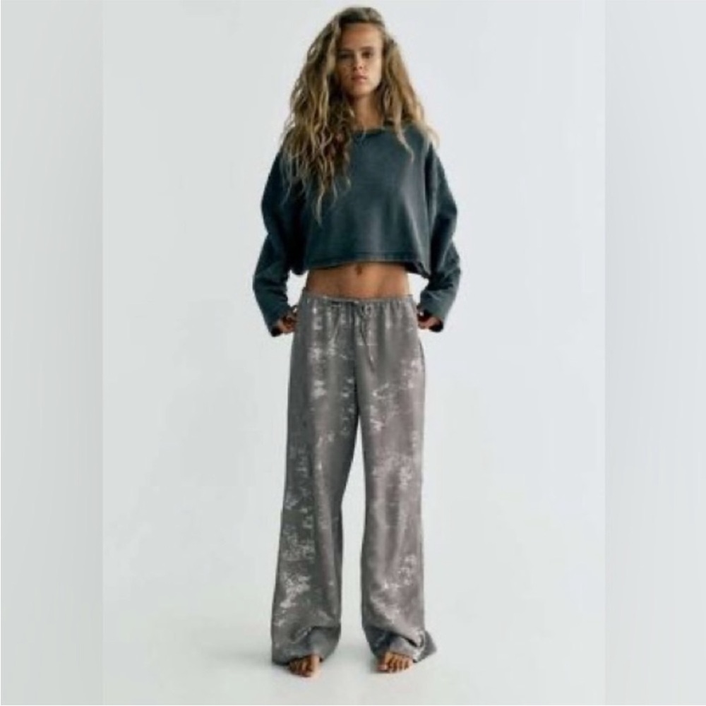 ZARA | PRINTED FOIL PANTS